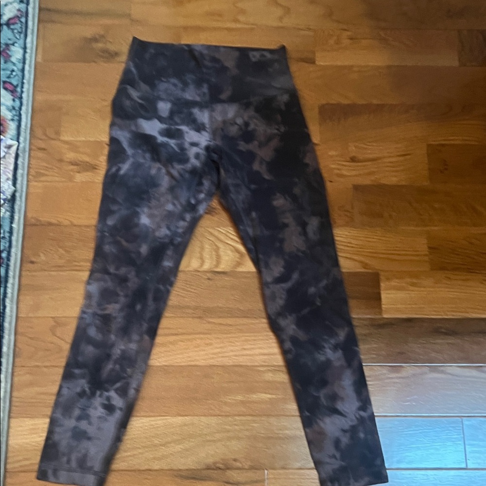 Lululemon Tie-Dye align Leggings